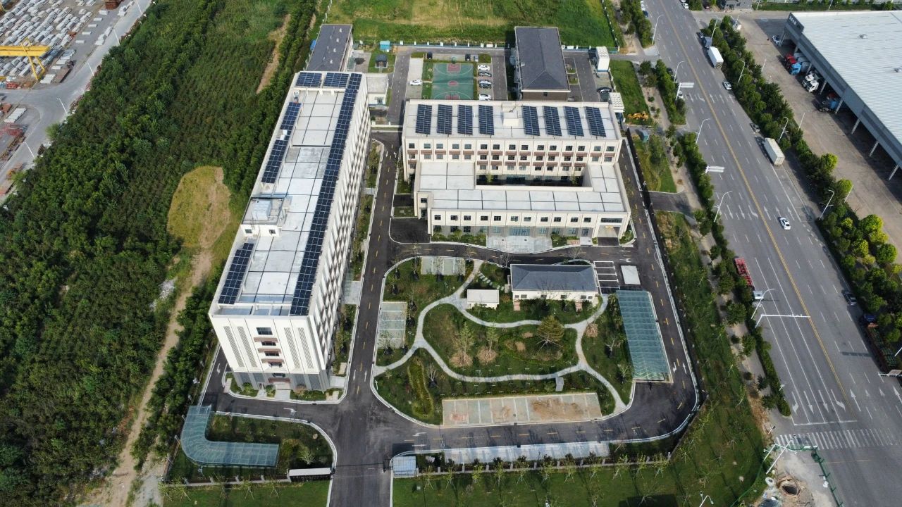 1747010866441807.jpg 3.jpg