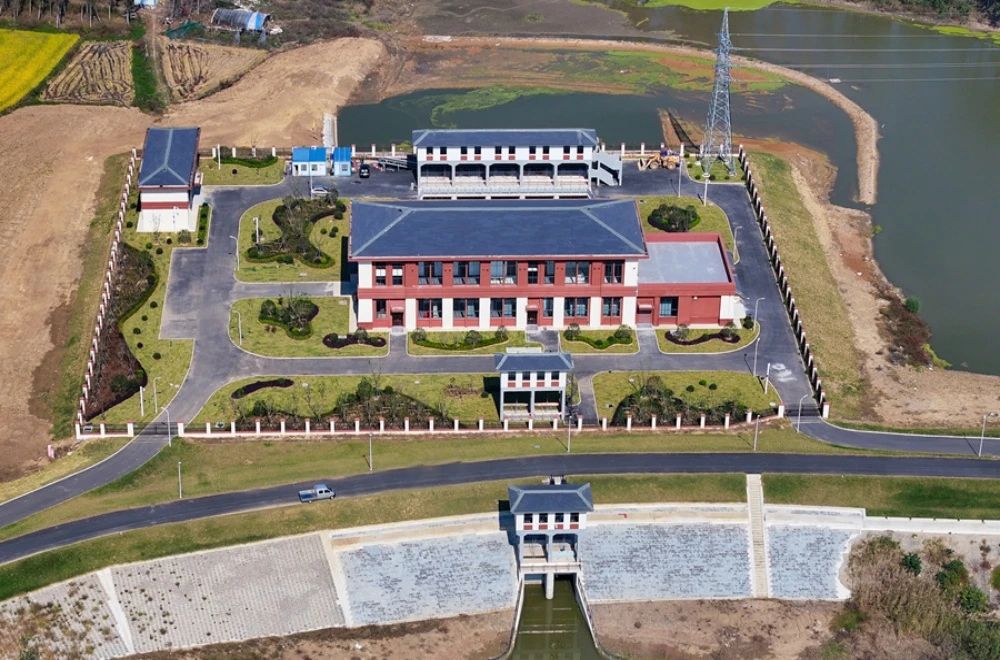 1747010957138910.jpg 10.jpg