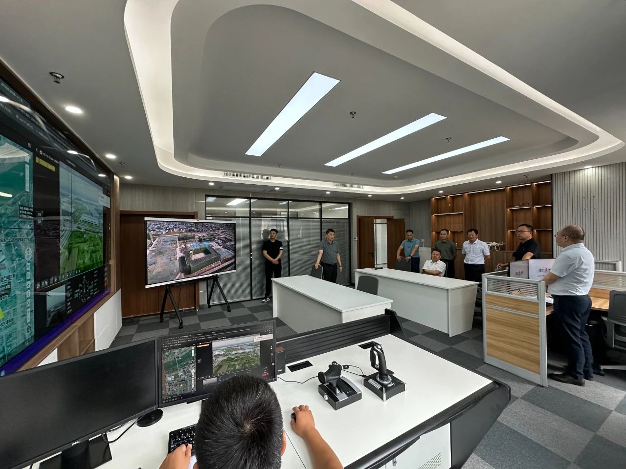 1751266900739156.jpg 2.jpg