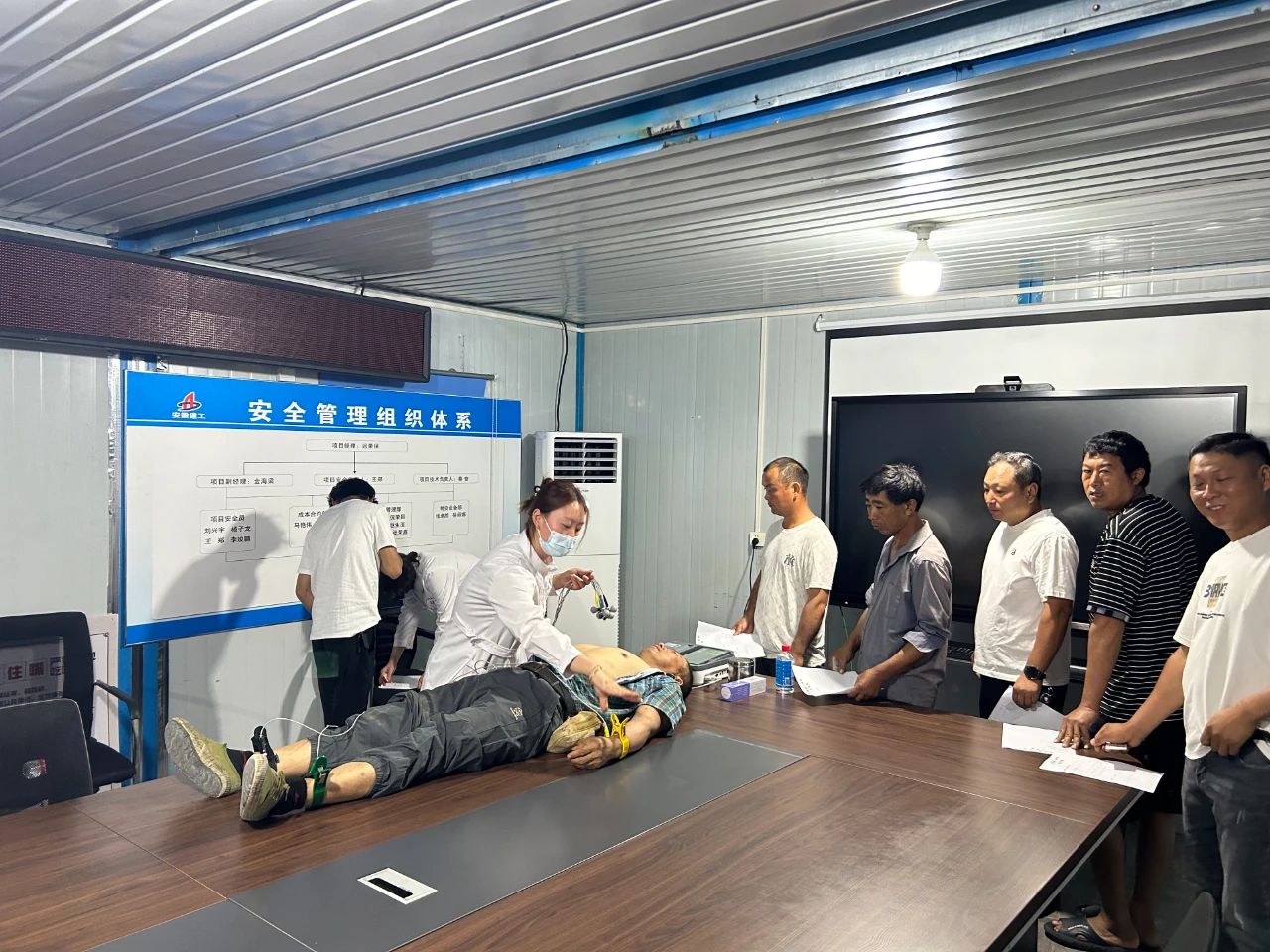 1751267984463796.jpg 10.jpg