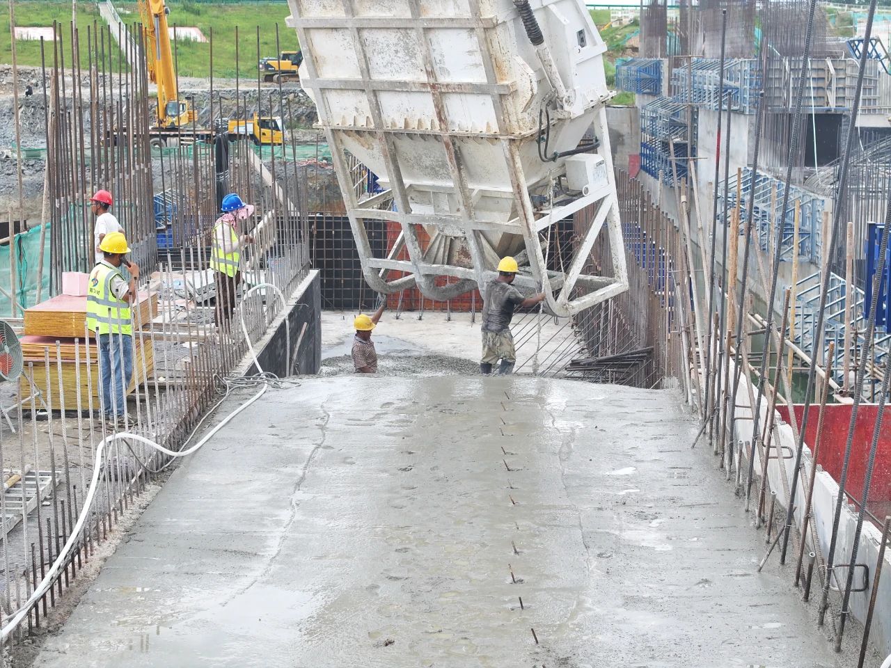 1753060192196181.jpg 111.jpg