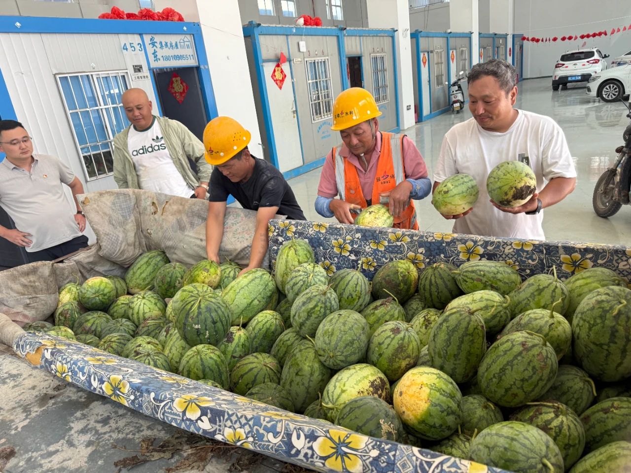 1755482775601067.jpg 2.jpg