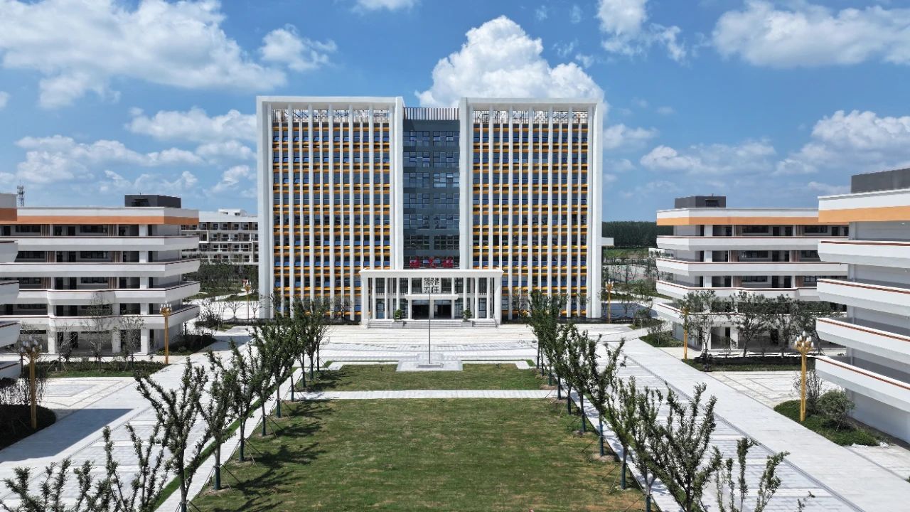 1755650824133204.jpg 11.jpg