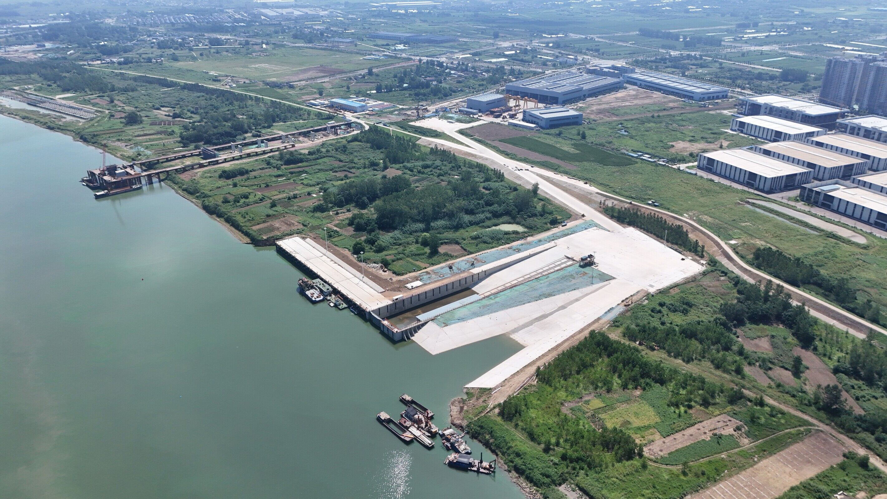 1756259835130937.jpg 33.jpg