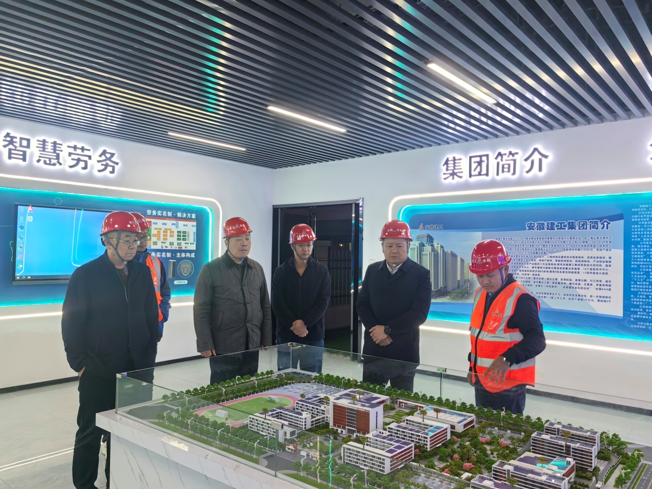 1764474581270497.jpg 張鍵(1).jpg