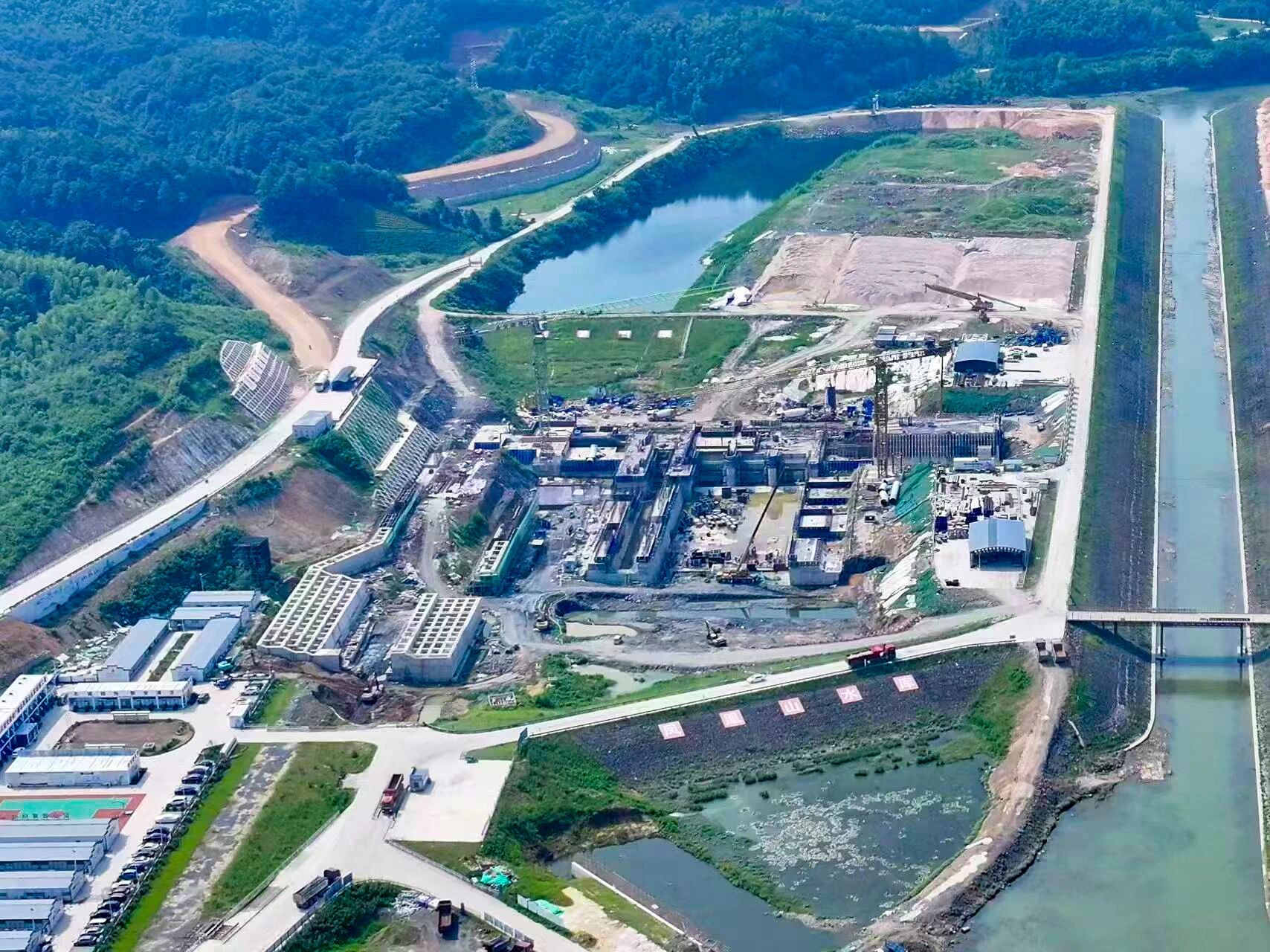 1766370974815151.jpg 廣德縣鳳凰山水庫樞紐工程.jpg