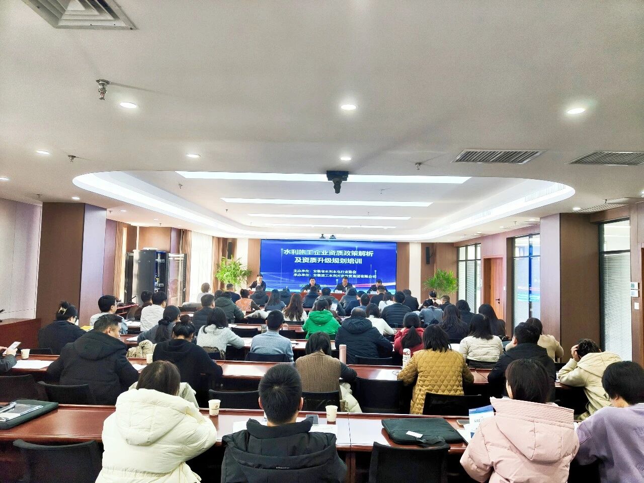 1768266671488367.jpg 1768266671488367.jpg